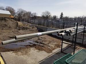 lot 302 image: Lot of Metal Fence Posts