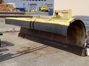 lot 206 image: Snowplow 180-degree Blade Attachment 12W