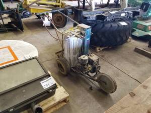 lot 232 image: Paint Striper 10 Gallon  with Briggs & Stratton 3hp Engine