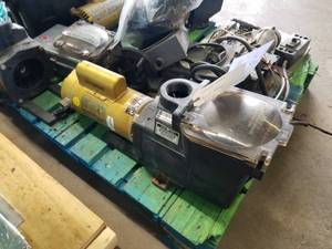 lot 237 image: Hayward Super Pump Self Priming NSF Chlorine Pump SP2615X20 (on pallet)