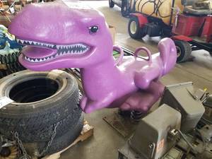 lot 288 image: Purple Dinosaur Commercial Playground Spring Seated Childrens Rider