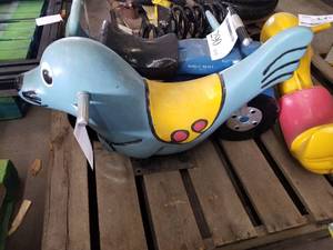 lot 291 image: Blue Seal Commercial Playground Spring Seated Childrens Rider