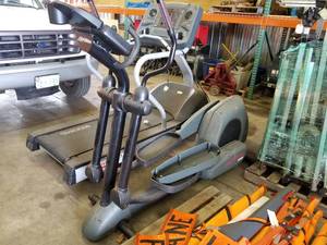 lot 314 image: Life Fitness 9500HR Exercise Equipment