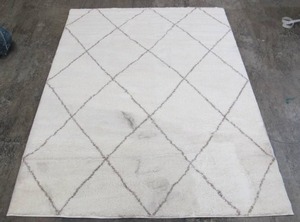 lot 412 image: Gertmenian 5ft 3in X 9ft Micro Shag Trellis Ivory Beige Area Rug