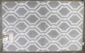lot 466 image: Carmel Kingston Town and Country Living 27in x 45in Grey White Accent Rug
