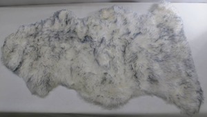 lot 476 image: Windward 41.3 in X 21.8 in X 2.36 In White Grey Sheepskin from Australia