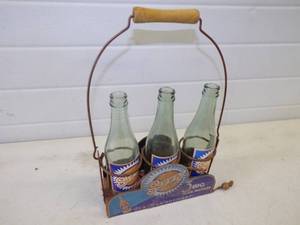 lot 9 image: Vintage Sunny Pop Bottles with Carrier