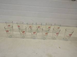 lot 86 image: 12 Budweiser Glasses