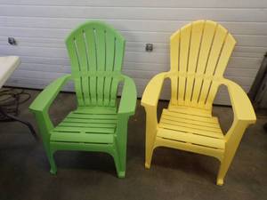 lot 113 image: Pair of Patio Chairs