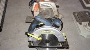 Black & Decker Deluxe Saw  Performax Circular Saw