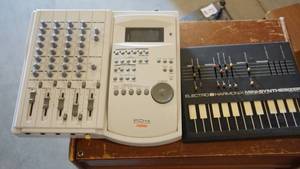 Fostex FD-4 Digital 4 Track Multitracker