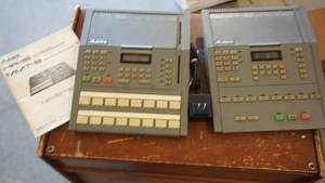 HR-16 Bit Digital Drum Machine  MMT-8 Multi Track Midi Recorder