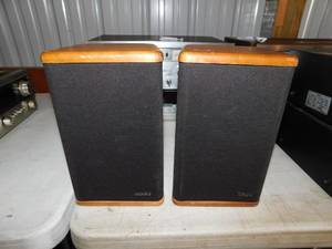Pair of Vintage Mini Advent Speakers