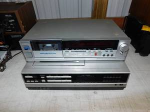 Vintage Hitachi Stereo Cassette Deck Model D-X6  Sears Video Cassette Recorder