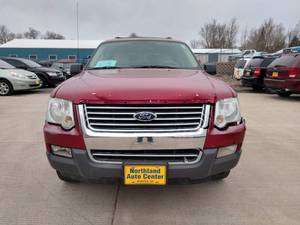 lot 6 image: 2006 Ford Explorer