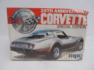 lot 74 image: Vintage MPC Corvette 25th Anniversary Special Edition