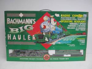 lot 8 image: LARGE New In Box BACHMANN Big Hauler Train Set