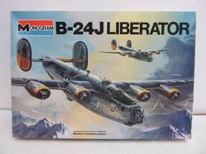 lot 10 image: Vintage Monogram B-24J Liberator Plastic Model Kit