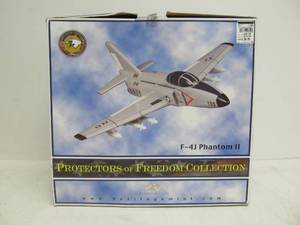 lot 13 image: New In Box Heritage Mint F-4J Phantom II Wooden Model