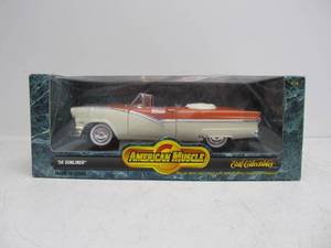 lot 16 image: Ertl American Muscle 56 Sunliner