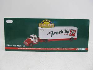 lot 22 image: Corgi Classics Diecast Diamond T620 Fruehauf Trailer Truck Fresh Up With 7up 