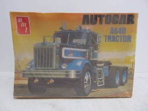 lot 37 image: Vintage AMT Autocar A64B Tractor Trailer