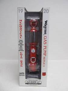 lot 93 image: New In Box Gearbox PHILLIPS 66 Limited Edition Wayne 1920 Gas Pump Coin Bank