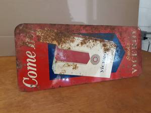 Vintage Viceroy Cigarettes Tin Sign
