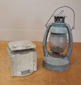 Coast-to-Coast Lantern and Vintage Scale