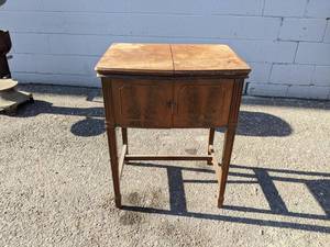 Vintage Montgomery Ward Sewing Machine in Cabinet