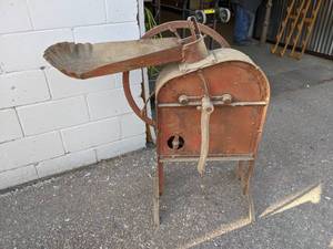 Antique McCormick Deering Corn Sheller