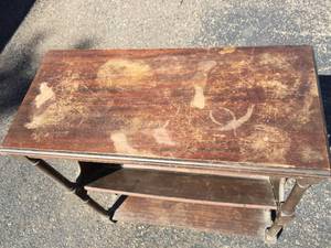 lot 123 image: Vintage Wooden Accent Table