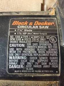 lot 125 image: Black and Decker 7.25 Inch 1.5 Horse Power Circular Saw