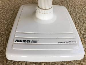 lot 145 image: Holmes Air 3 Speed Oscillating Fan