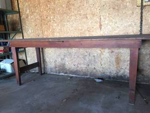 lot 285 image: Wooden Work Bench