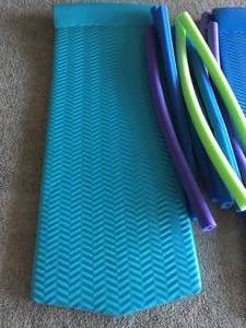 lot 296 image: 2 Floating Mats and Swimming Tubes
