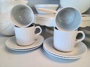 lot 31 image: White Ceramic Servingware