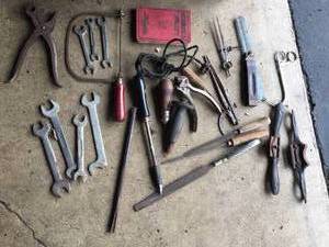 lot 331 image: Vintage Rusty Tool Box With Tools