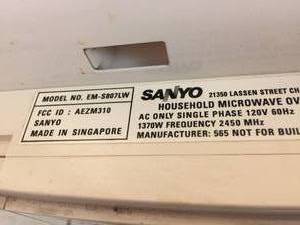 lot 350 image: Sanyo Direct Access Microwave