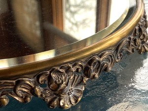 lot 348 image: Vintage Round Brass Dresser Tray