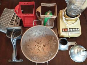 Collection of Vintage Kitchen Items
