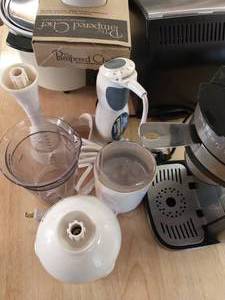 Collection of Kitchen Appliances
