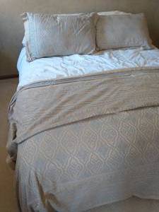 Queen Size Bed