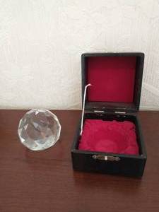 Crystal Dcor