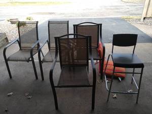 Collection of Five Outdoor Chairs with Cushion