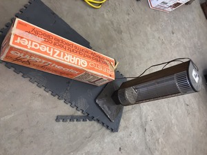lot 50 image: Antique quartz heater with box