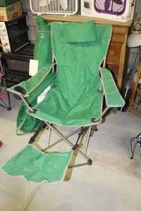 Lot of (2) Folding Chairs Green