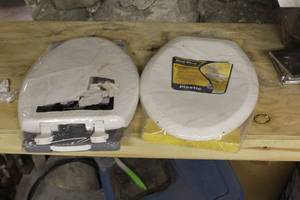 Lot of (2) Elongated Toilet Seats