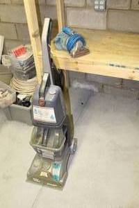 Hoover Turbo Scrub Spin Scrub 50 Carpet Cleaner  with Royal Hand Vacuum