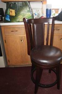 Wood Bar Chair with Pad Brown 18Wx18Dx39-12H